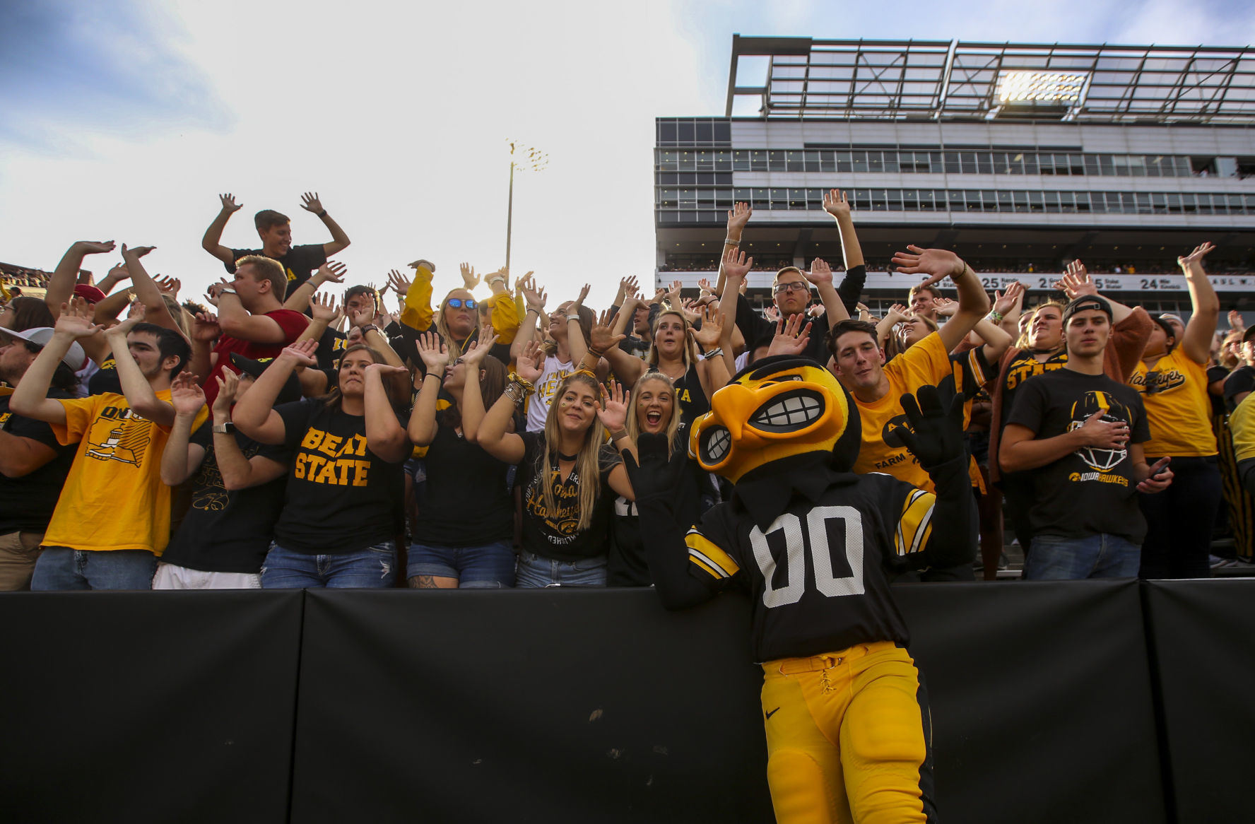090818-Iowa-Football-071.jpg